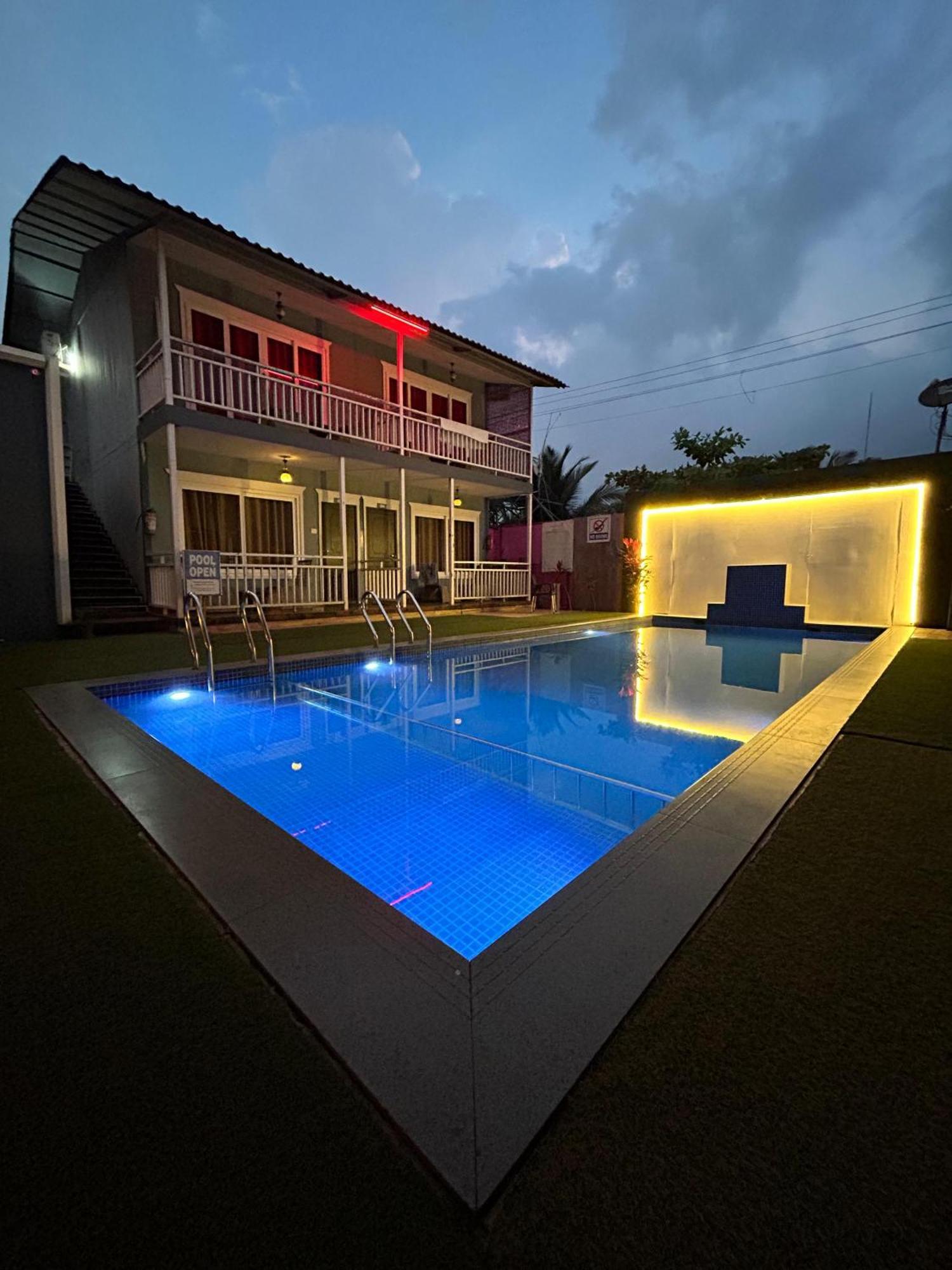 Sea Shell Beach Cottages & Suites Arambol Exterior photo