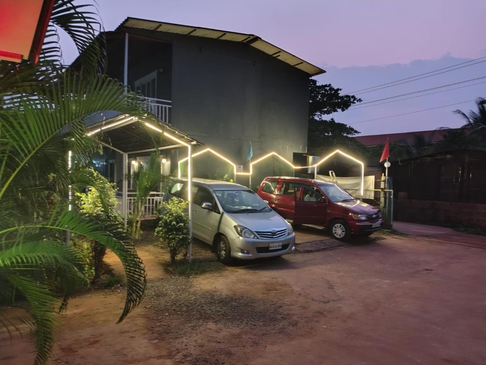 Sea Shell Beach Cottages & Suites Arambol Exterior photo